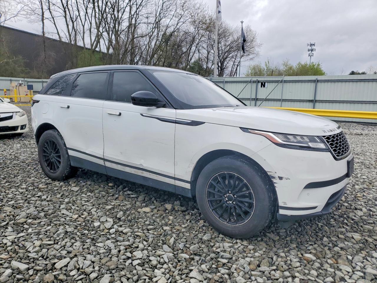 2019 Land Rover Range Rover Velar - Image 4