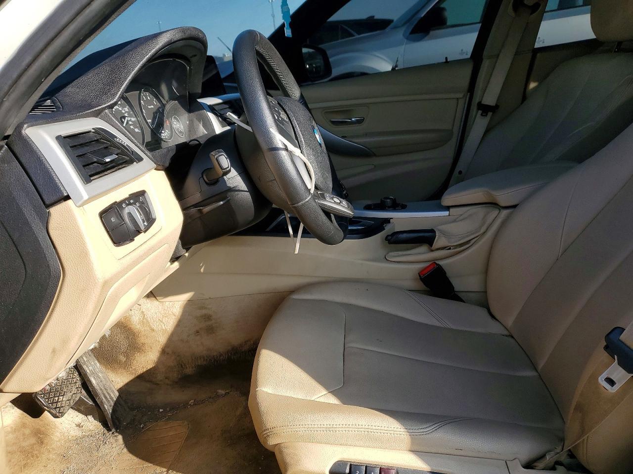 2013 BMW 328 I - Фото 7