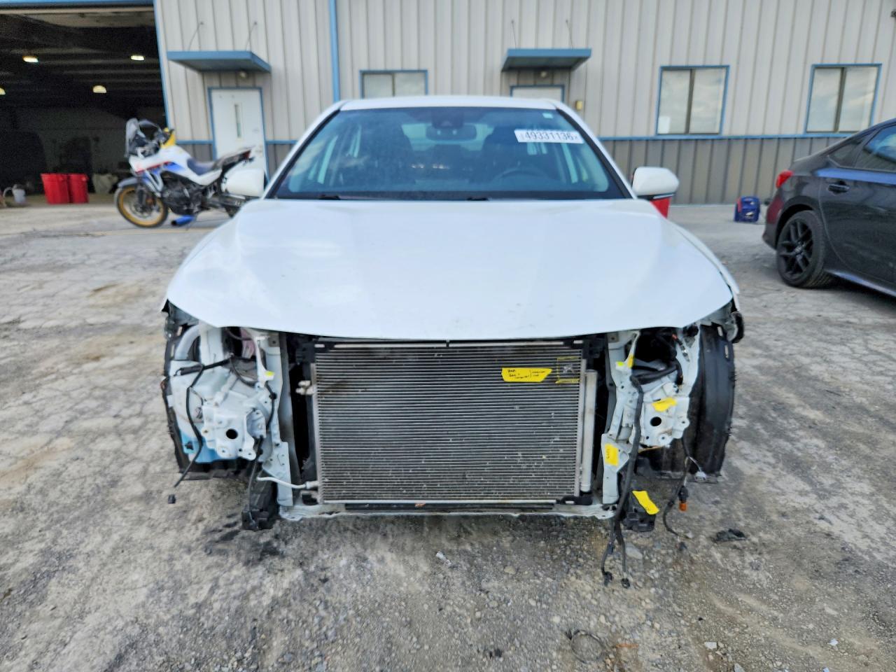 2022 Toyota Camry Se - Image 5
