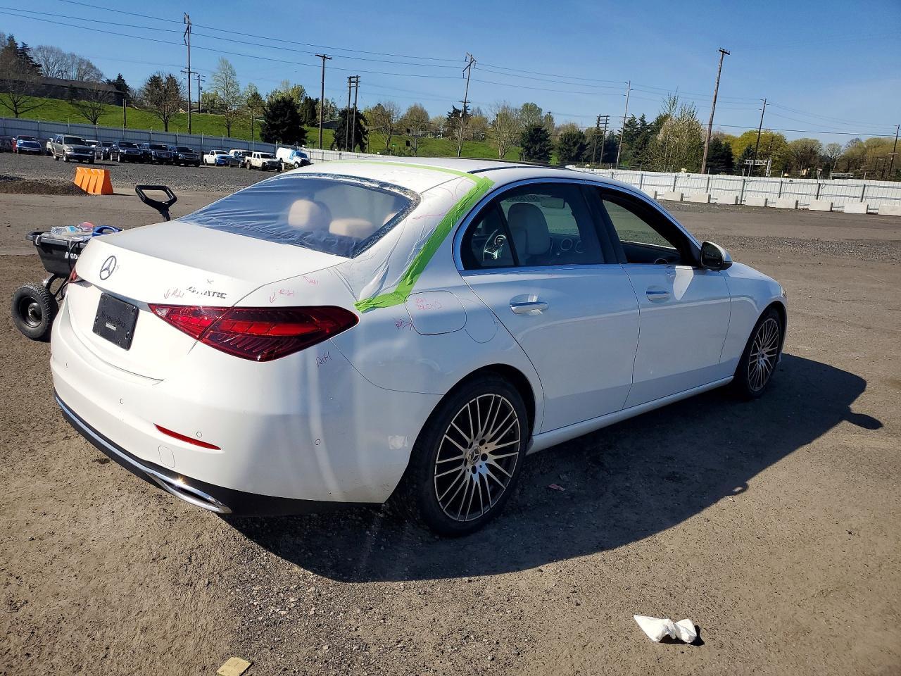 2024 Mercedes-Benz C 300 4Matic - Фото 3