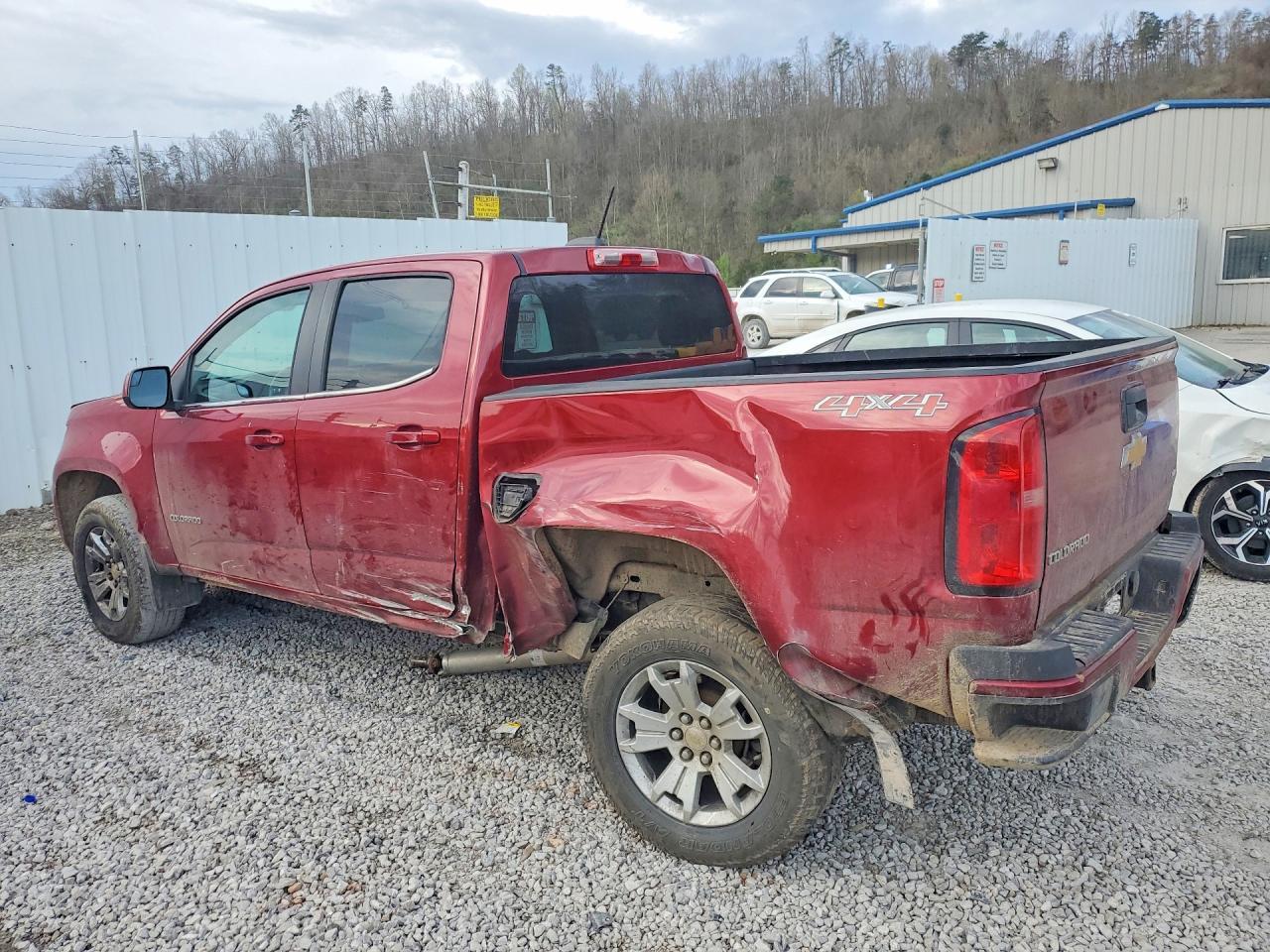2019 Chevrolet Colorado Lt - Фото 2