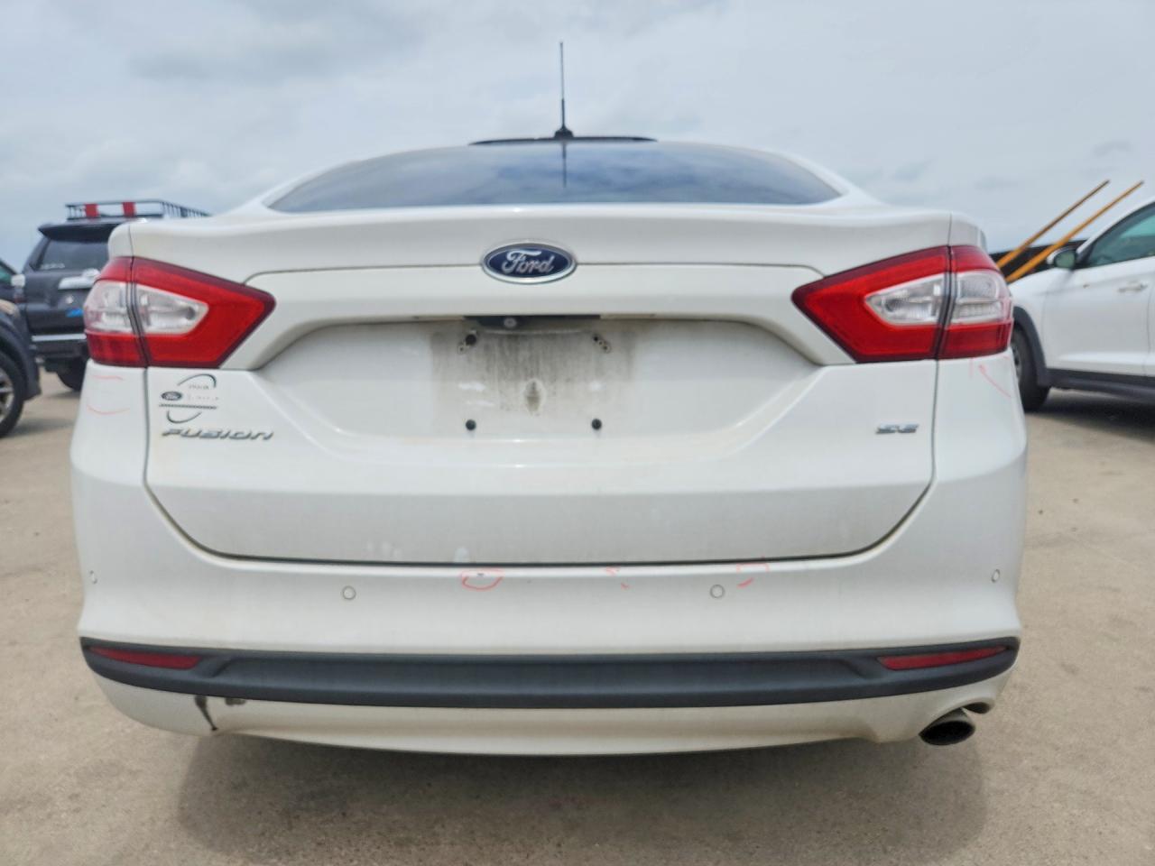 2015 Ford Fusion Se - Фото 6
