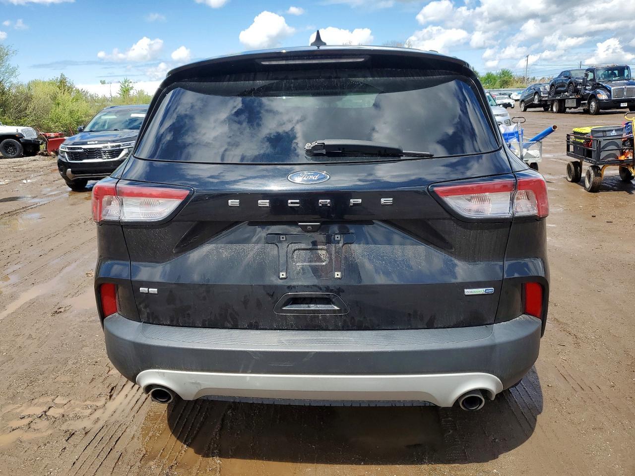 2020 Ford Escape Se - Image 6