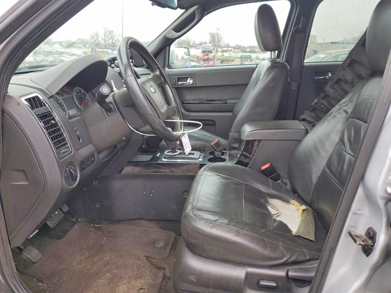 2011 Ford Escape Limited - Image 7