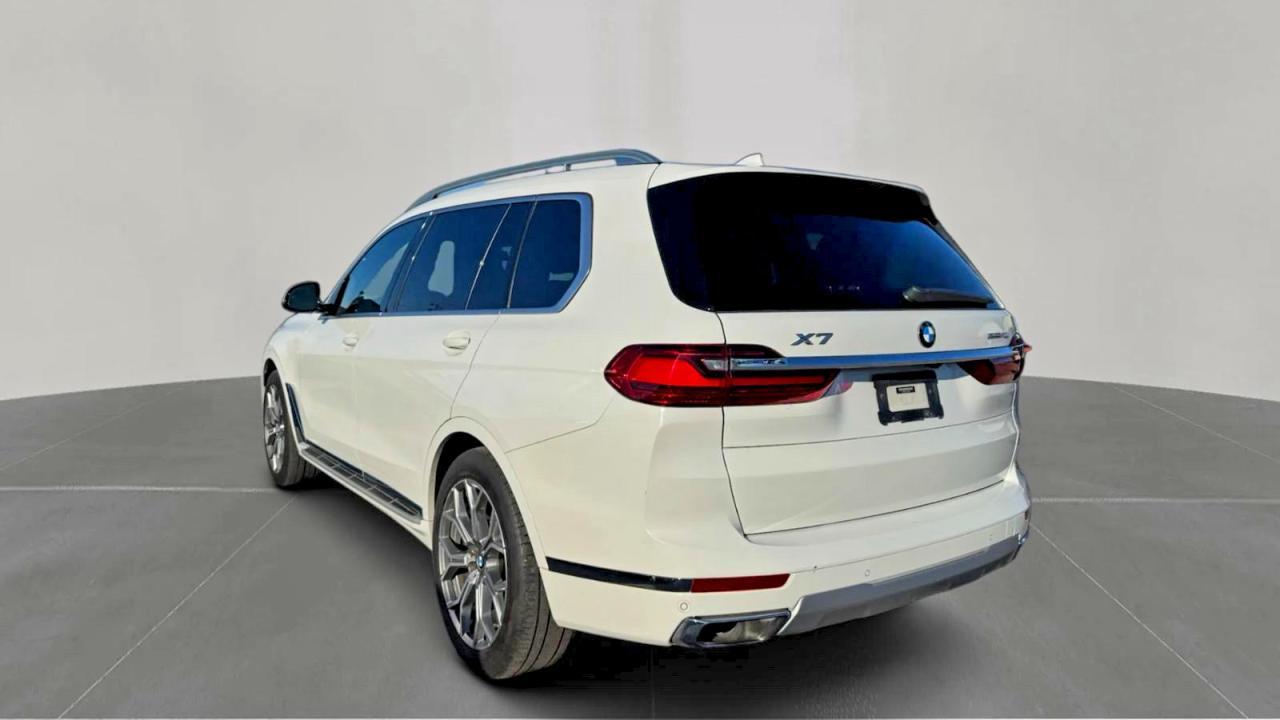 2020 BMW X7 xDrive40I - Фото 3