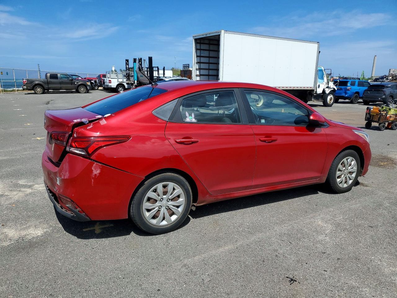 2019 Hyundai Accent Se - Image 3