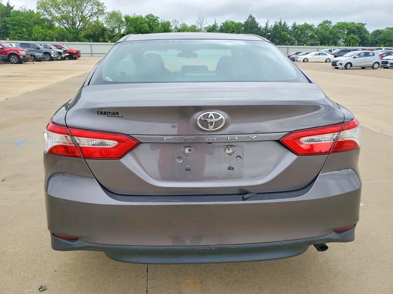 2018 Toyota Camry L - Фото 6