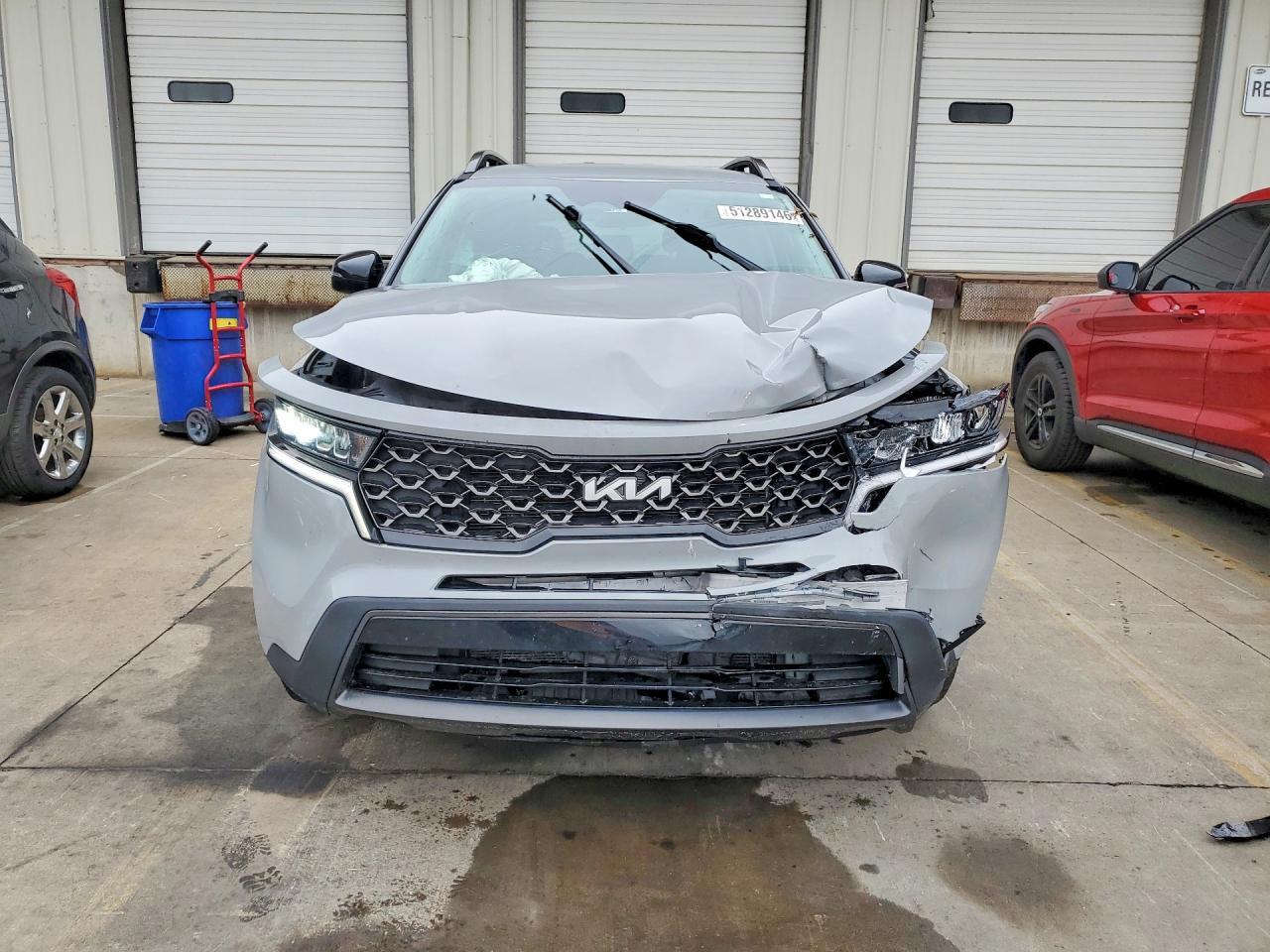 2022 Kia Sorento S - Image 5