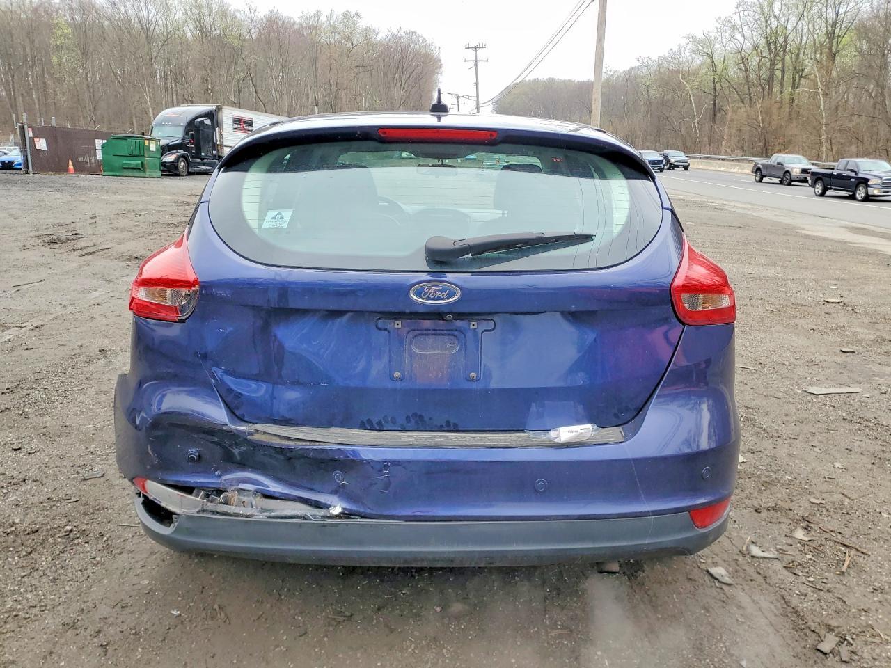 2017 Ford Focus Titanium - Фото 6
