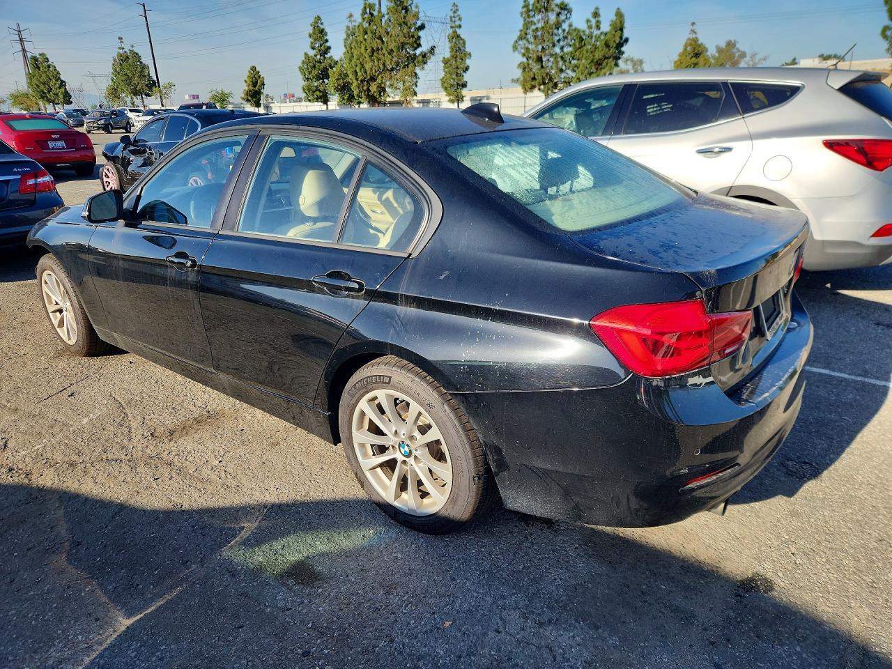 2016 BMW 320 I - Фото 2