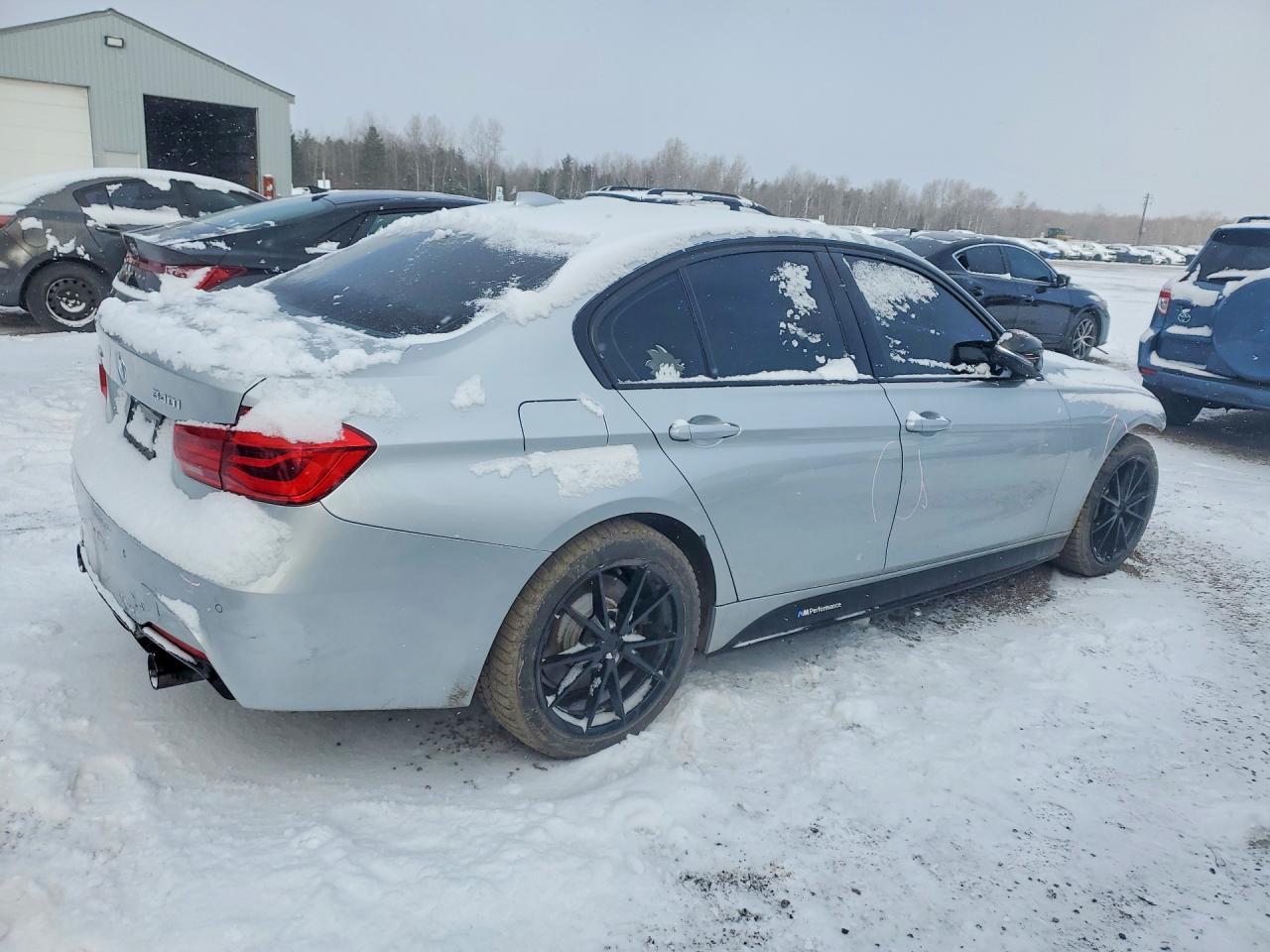 2016 BMW 340 Xi - Фото 3