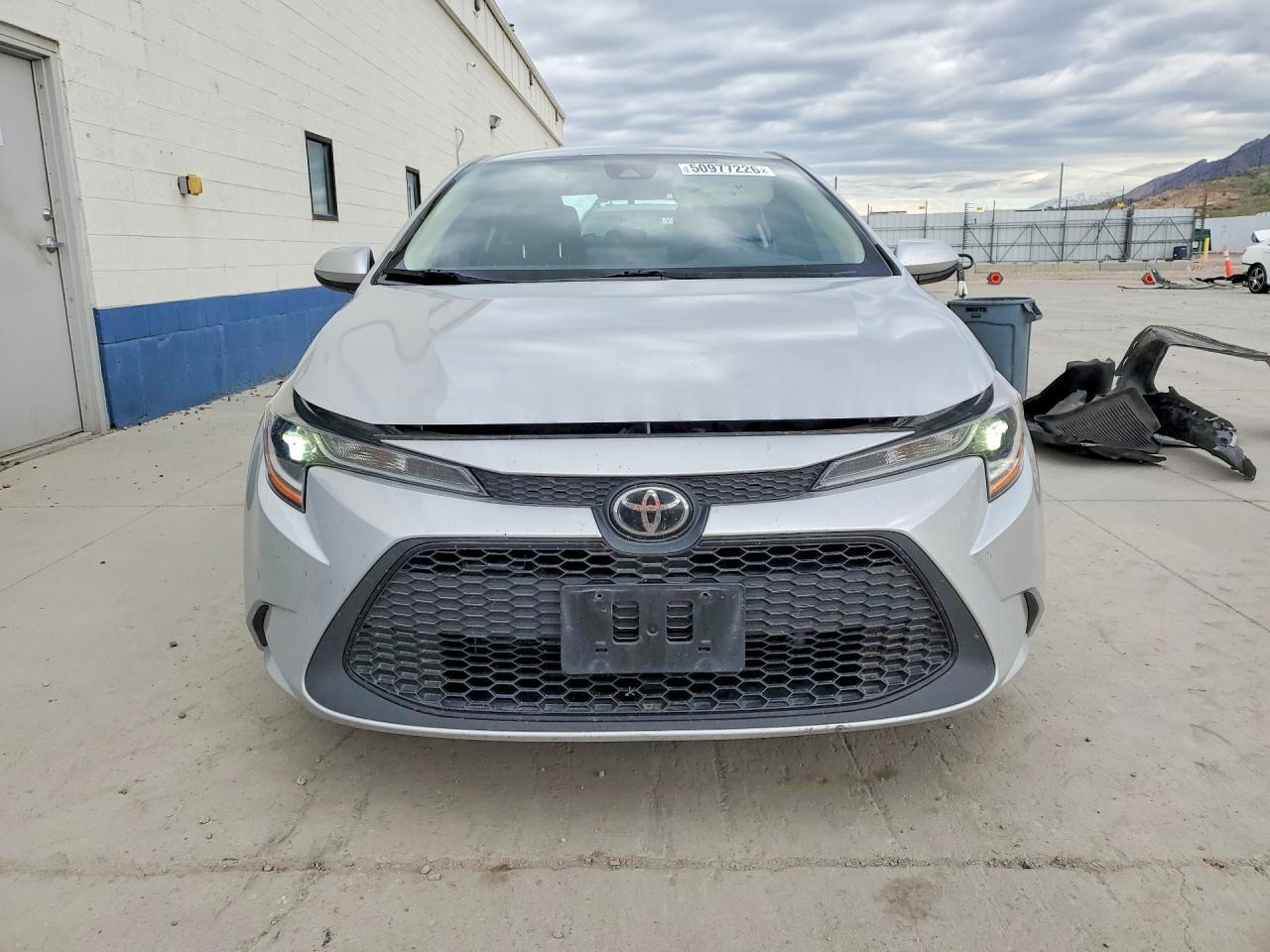 2022 Toyota Corolla Le - Image 5