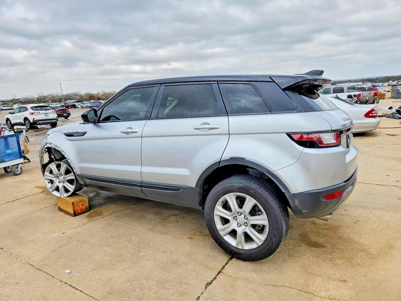 2018 Land Rover Range Rover Evoque - Фото 2