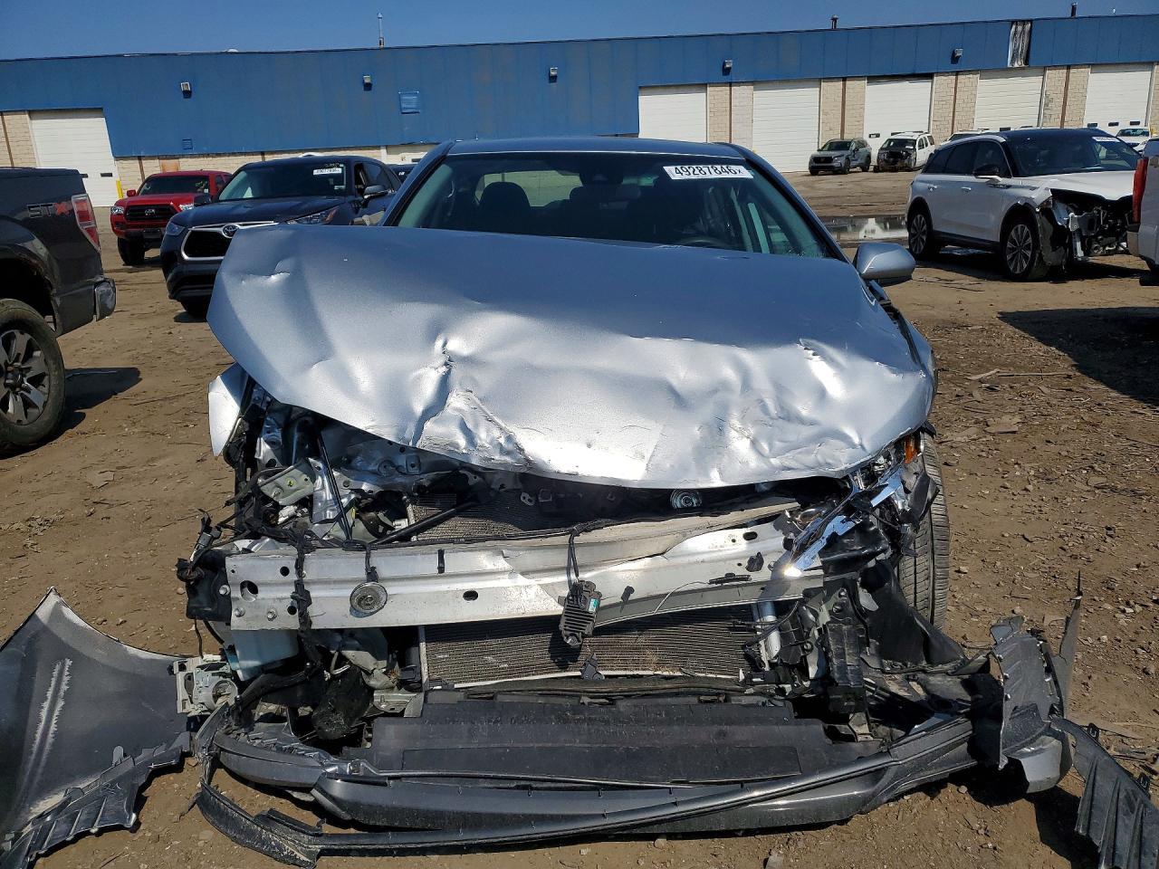 2023 Toyota Camry Le - Фото 5