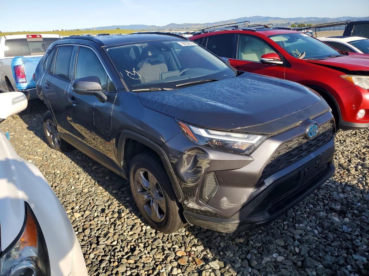 2024 Toyota Rav4 Xle - Фото 4