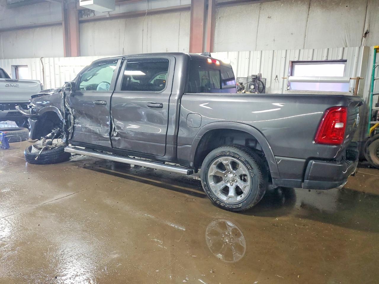 2025 Ram 1500 Big Horn - Image 2