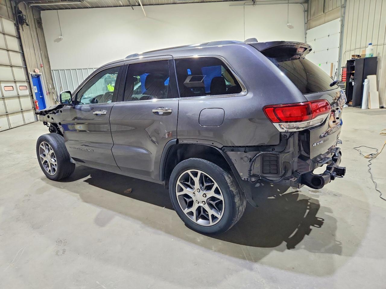 2021 Jeep Grand Cherokee Limited - Фото 2