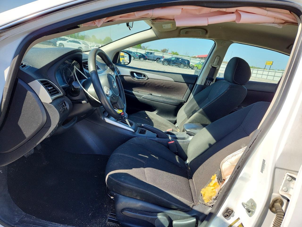 2018 Nissan Sentra S - Image 7