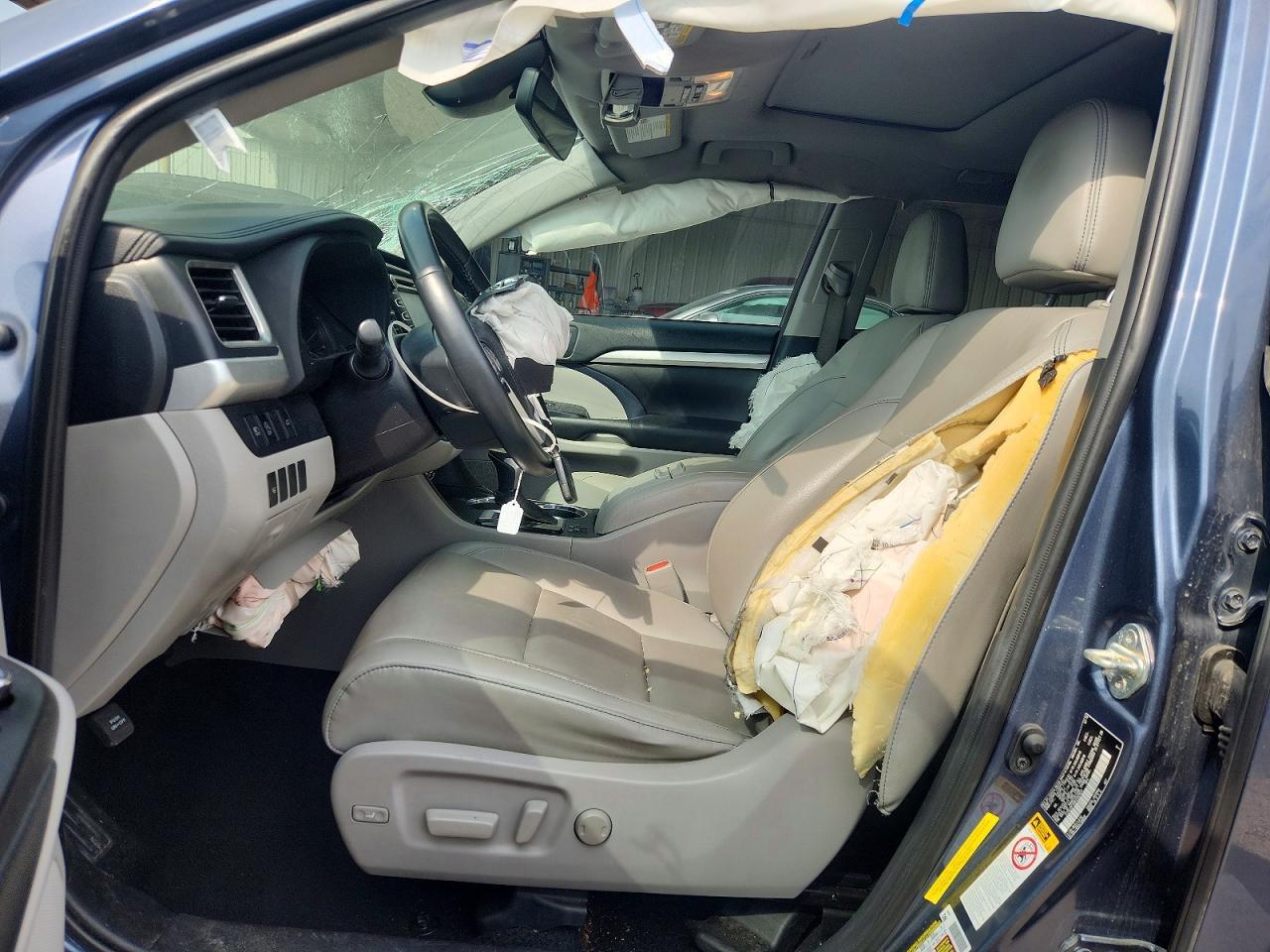 2019 Toyota Highlander Xle - Image 7