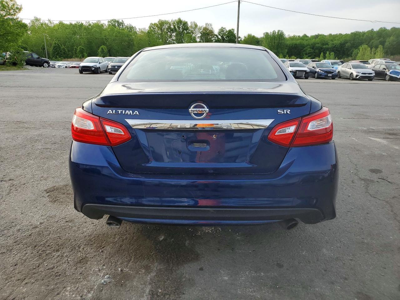 2016 Nissan Altima 2.5 Sr - Image 6
