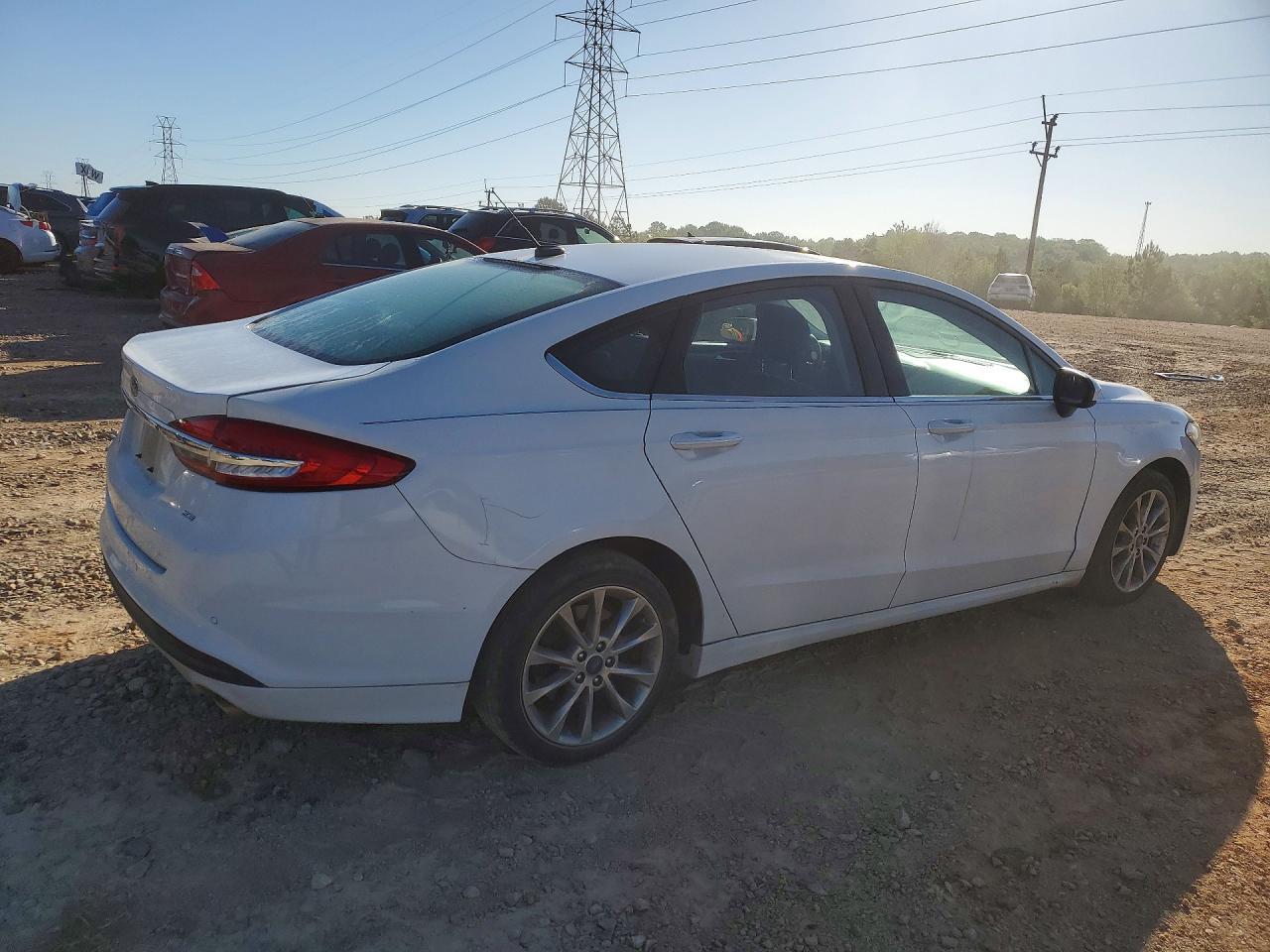 2017 Ford Fusion Se - Фото 3