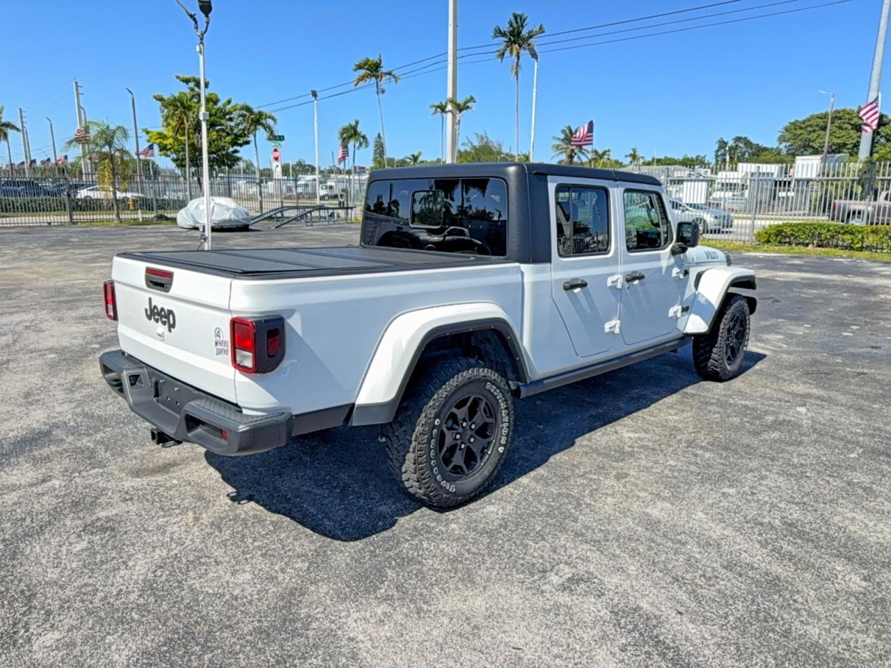 2023 Jeep Gladiator Sport - Фото 4