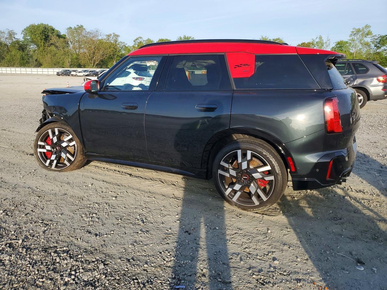 2025 Mini Countryman Jcw All4 - Image 2