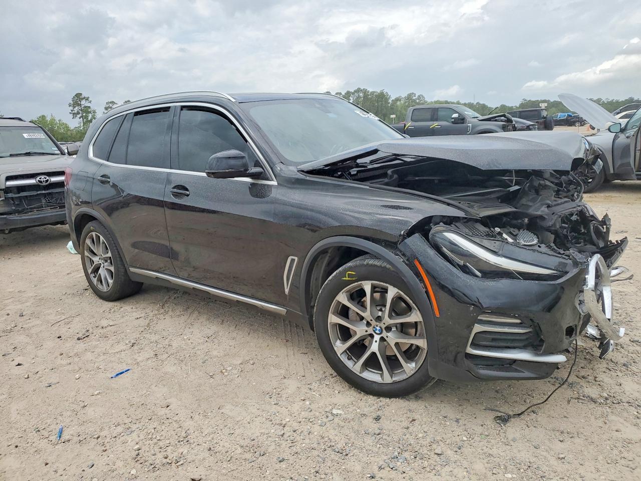 2021 BMW X5 Sdrive 40I - Фото 4