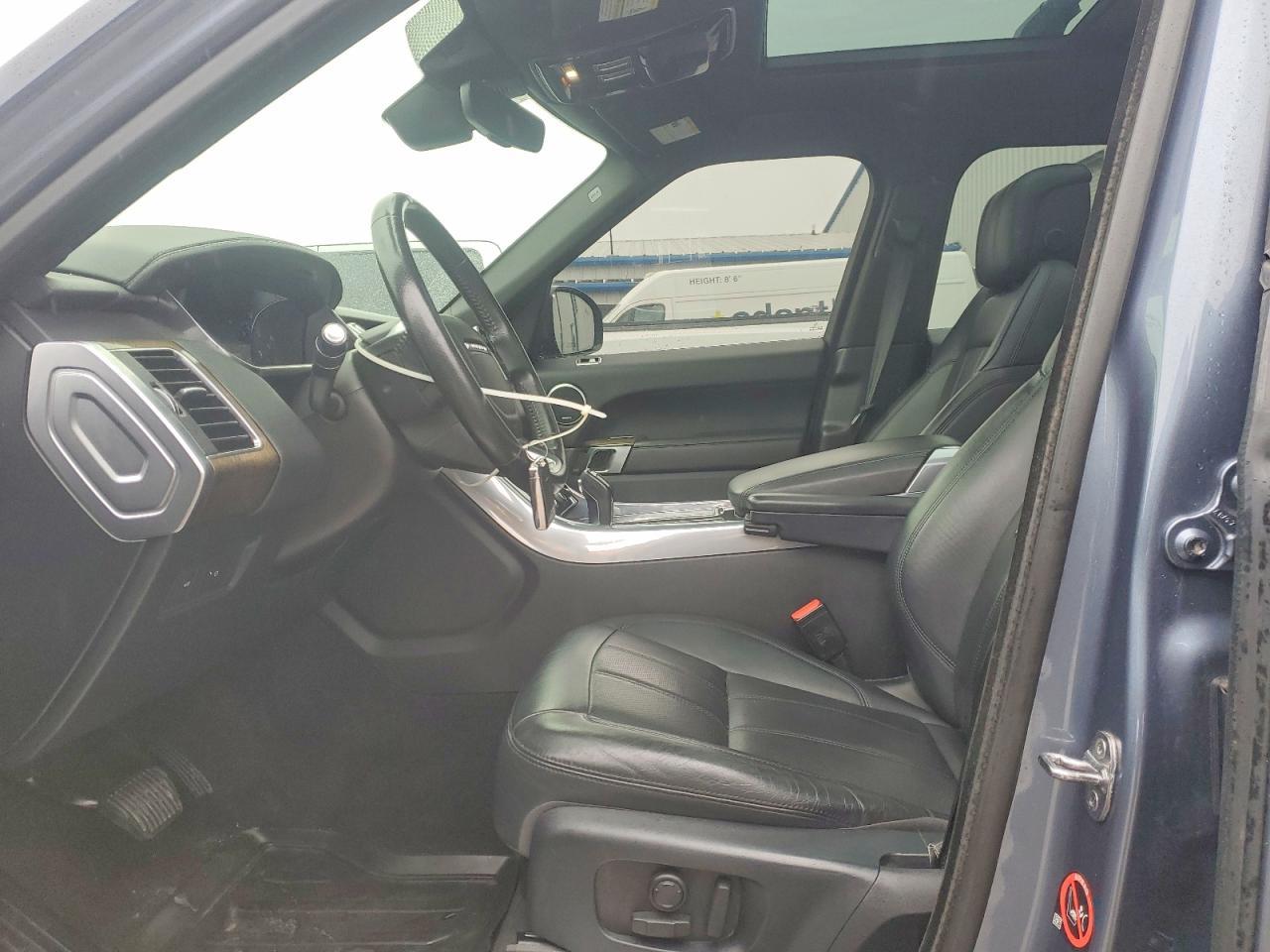 2018 Land Rover Range Rover Sport Hse - Image 7