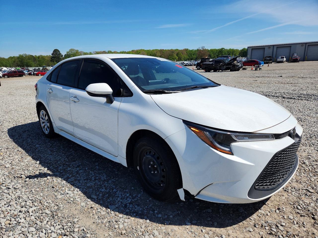 2022 Toyota Corolla Le - Image 4