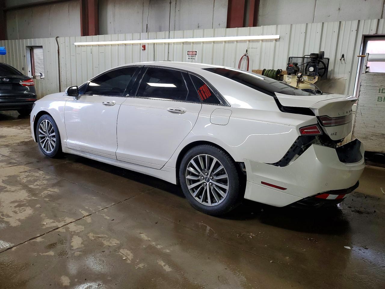 2017 Lincoln Mkz Select - Фото 2