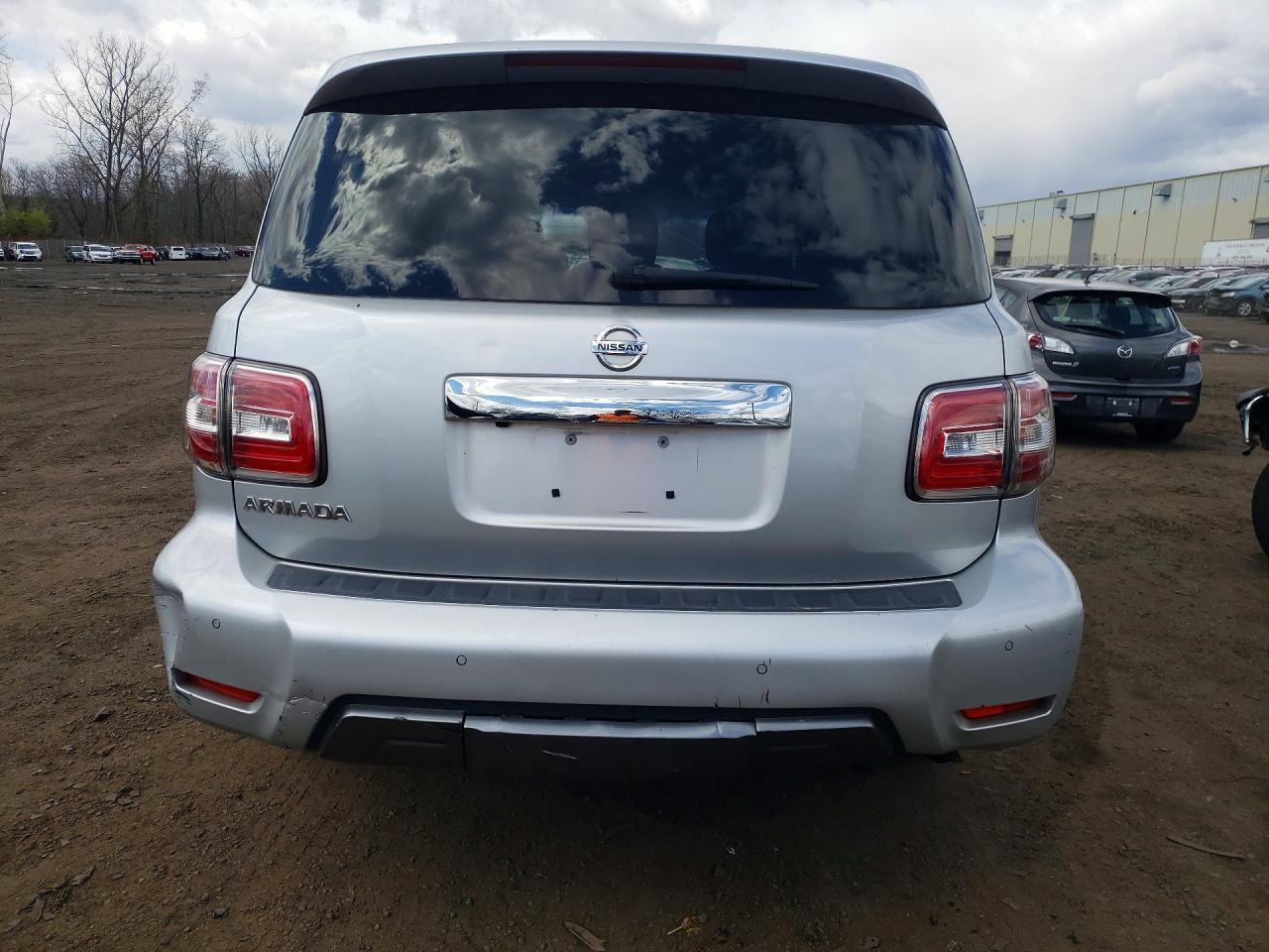 2019 Nissan Armada Sv - Image 6