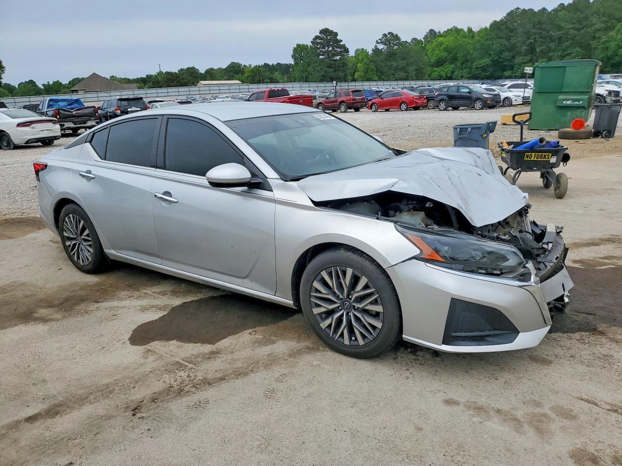 2023 Nissan Altima Sv - Image 4