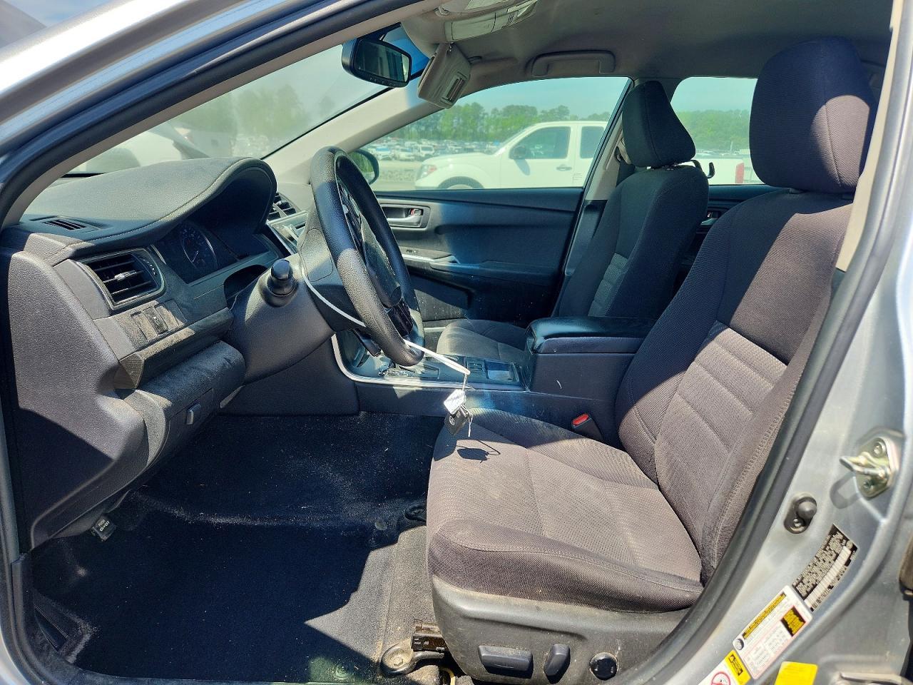 2015 Toyota Camry Hybrid Le - Фото 7