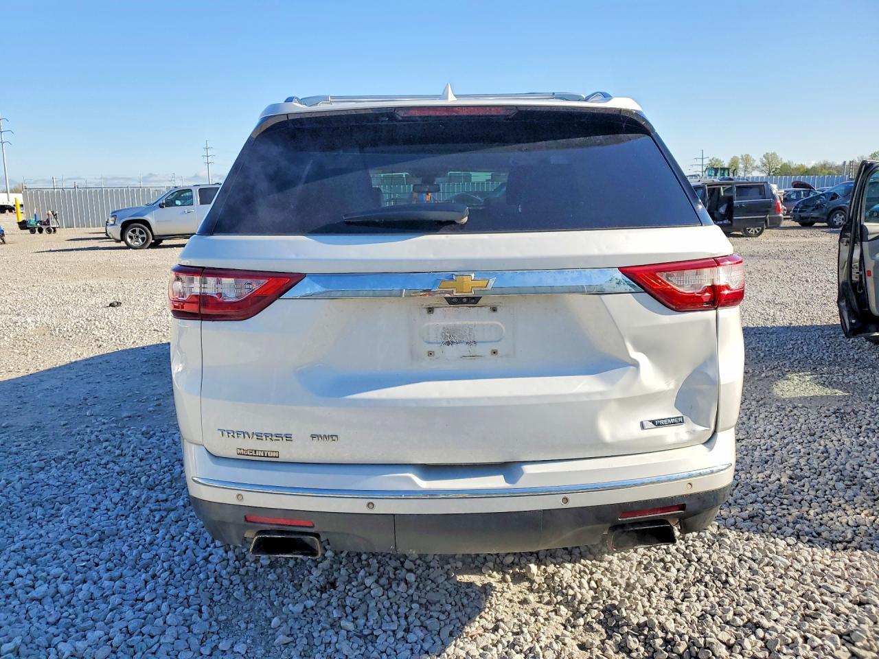 2018 Chevrolet Traverse Premier - Фото 6