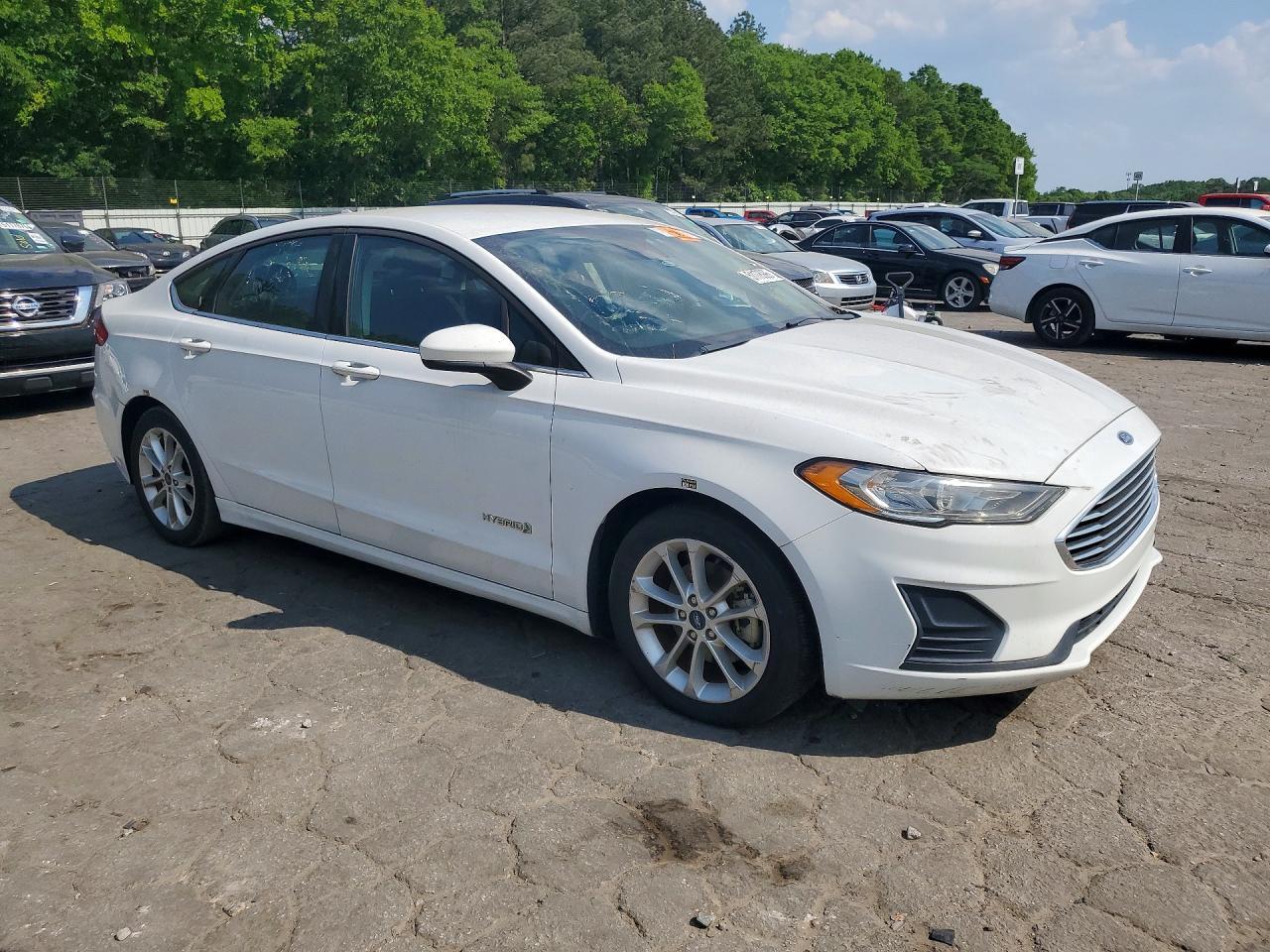 2019 Ford Fusion Se - Фото 4