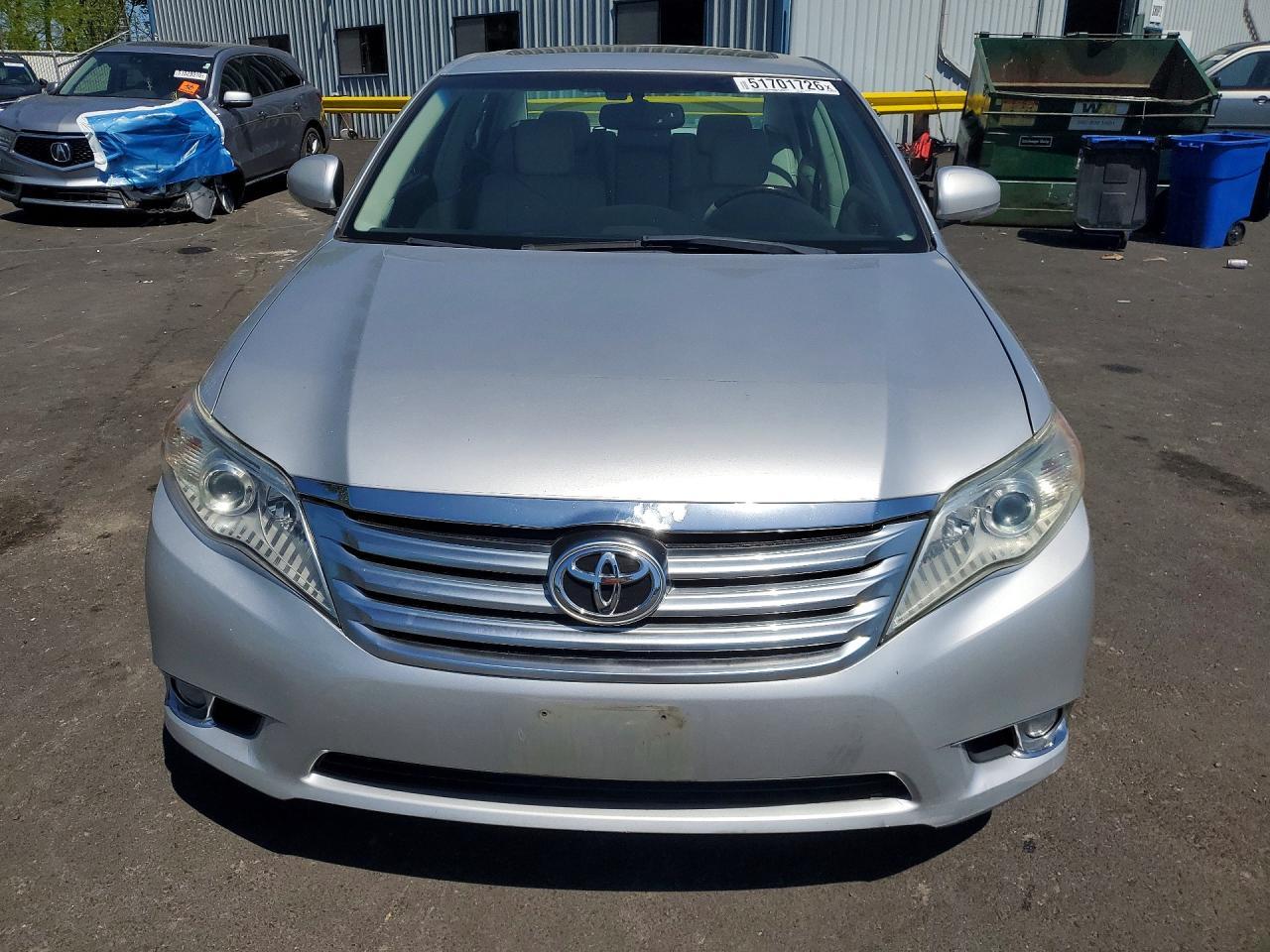 2011 Toyota Avalon Limited - Фото 5