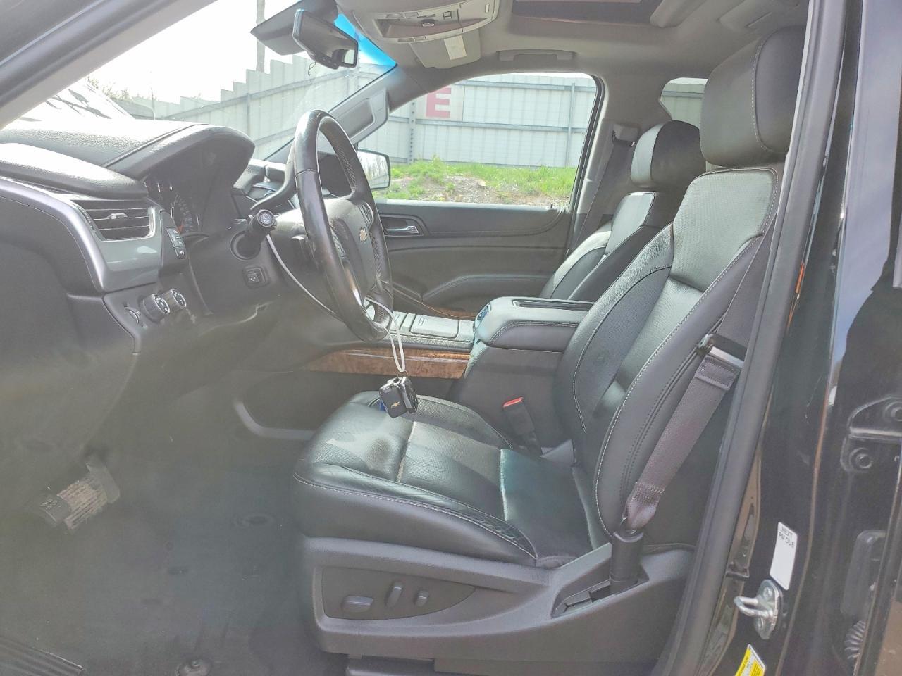 2017 Chevrolet Suburban K1500 Premier - Image 7