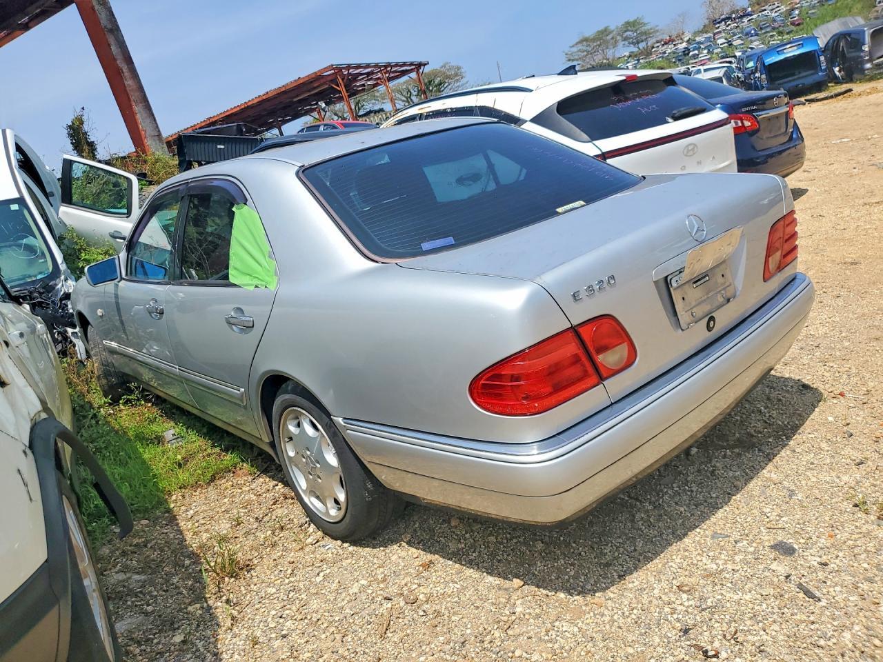 1996 Mercedes Benz E-Class E320 - Фото 2