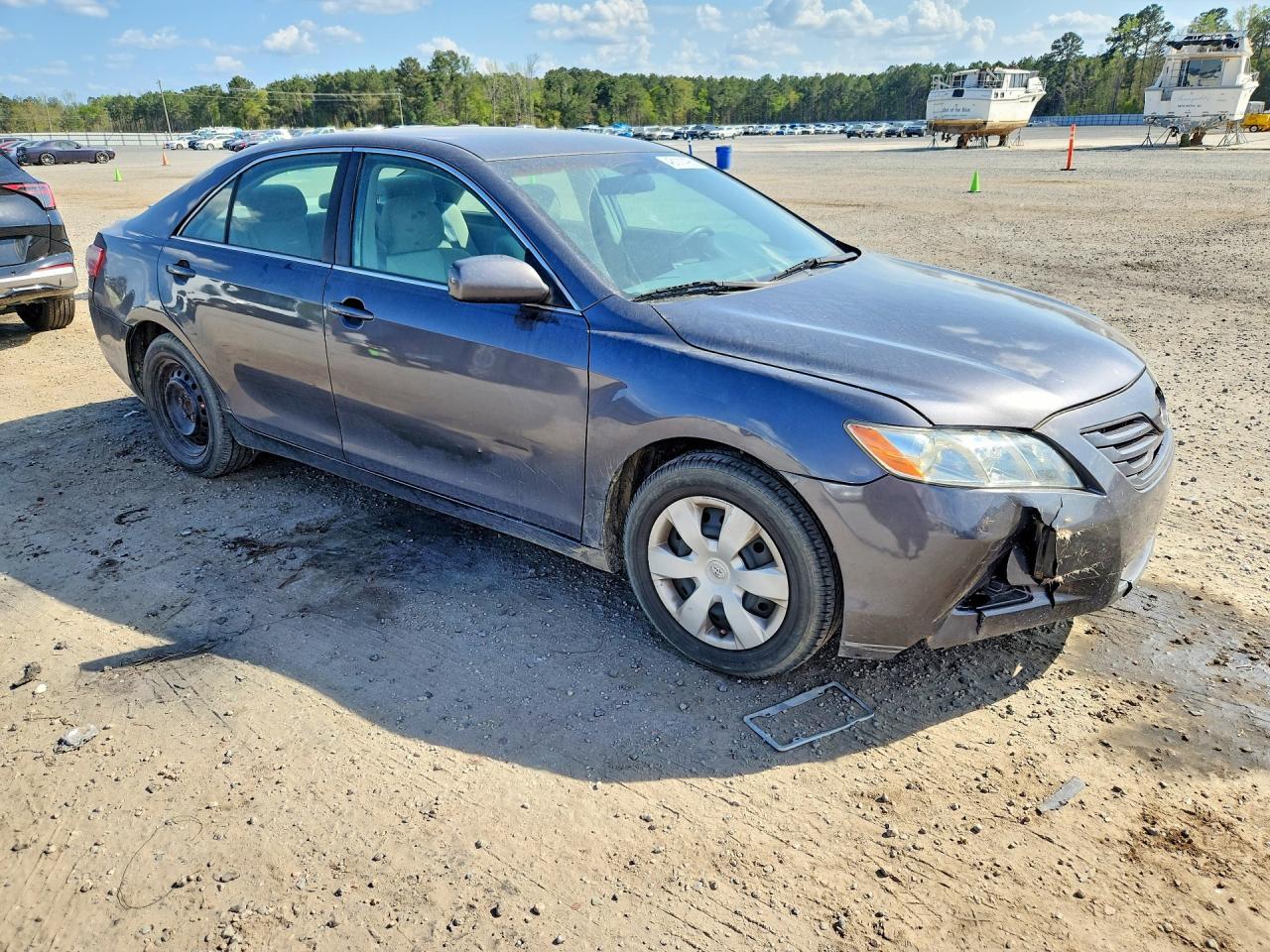2007 Toyota Camry Le - Image 4