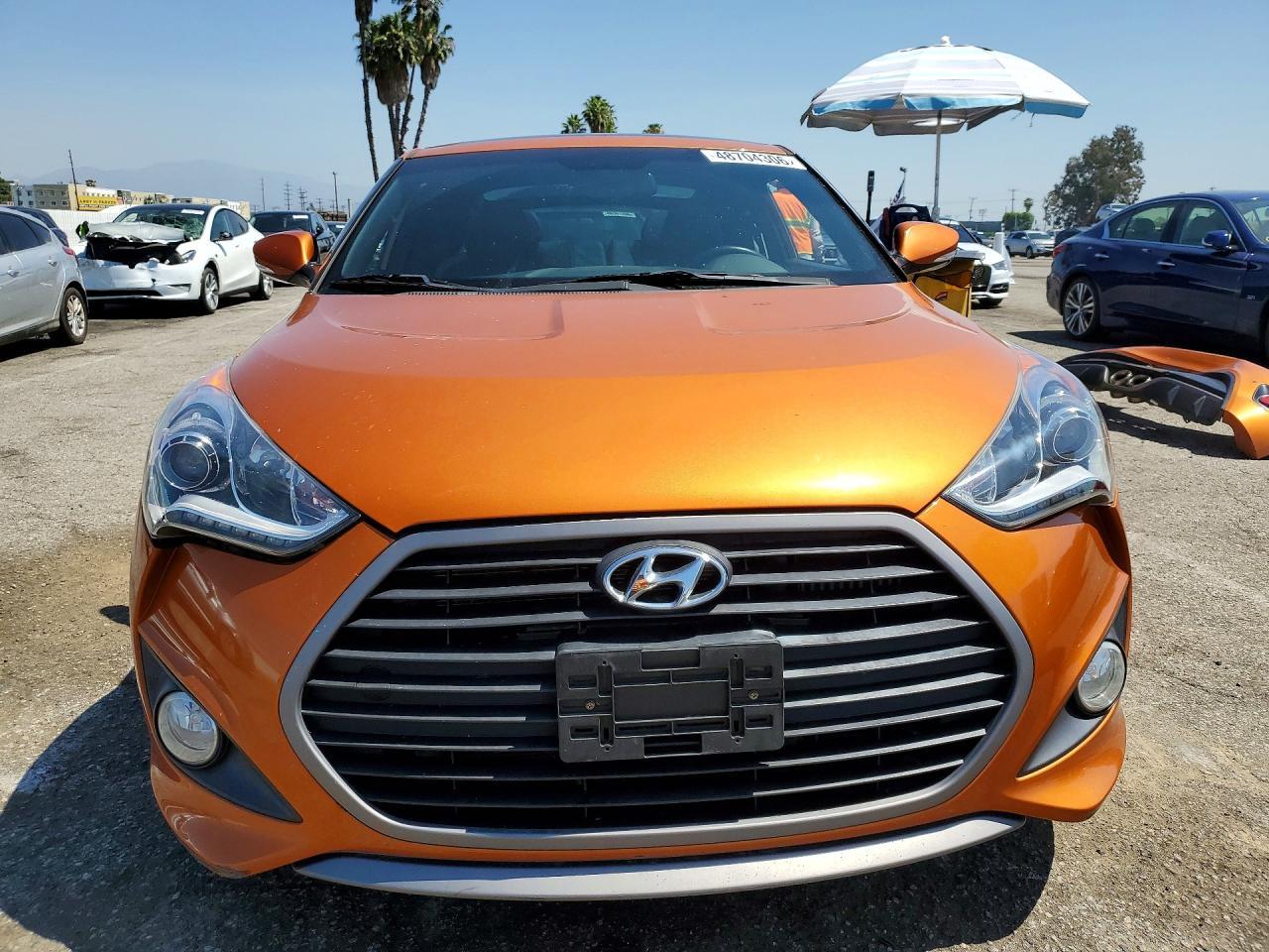 2016 Hyundai Veloster Turbo - Image 5