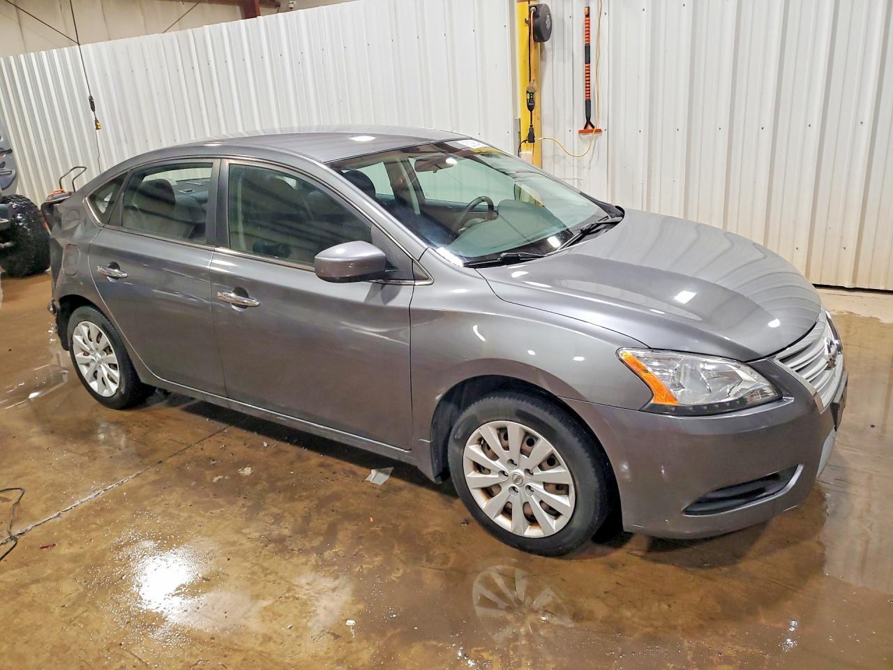 2015 Nissan Sentra S - Фото 4