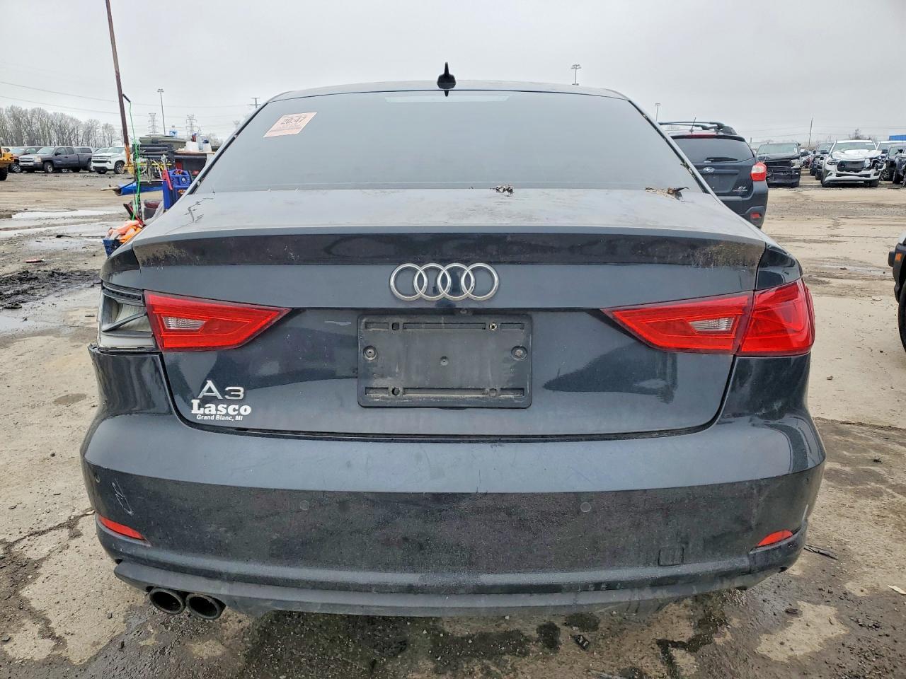2016 Audi A3 Premium - Фото 6