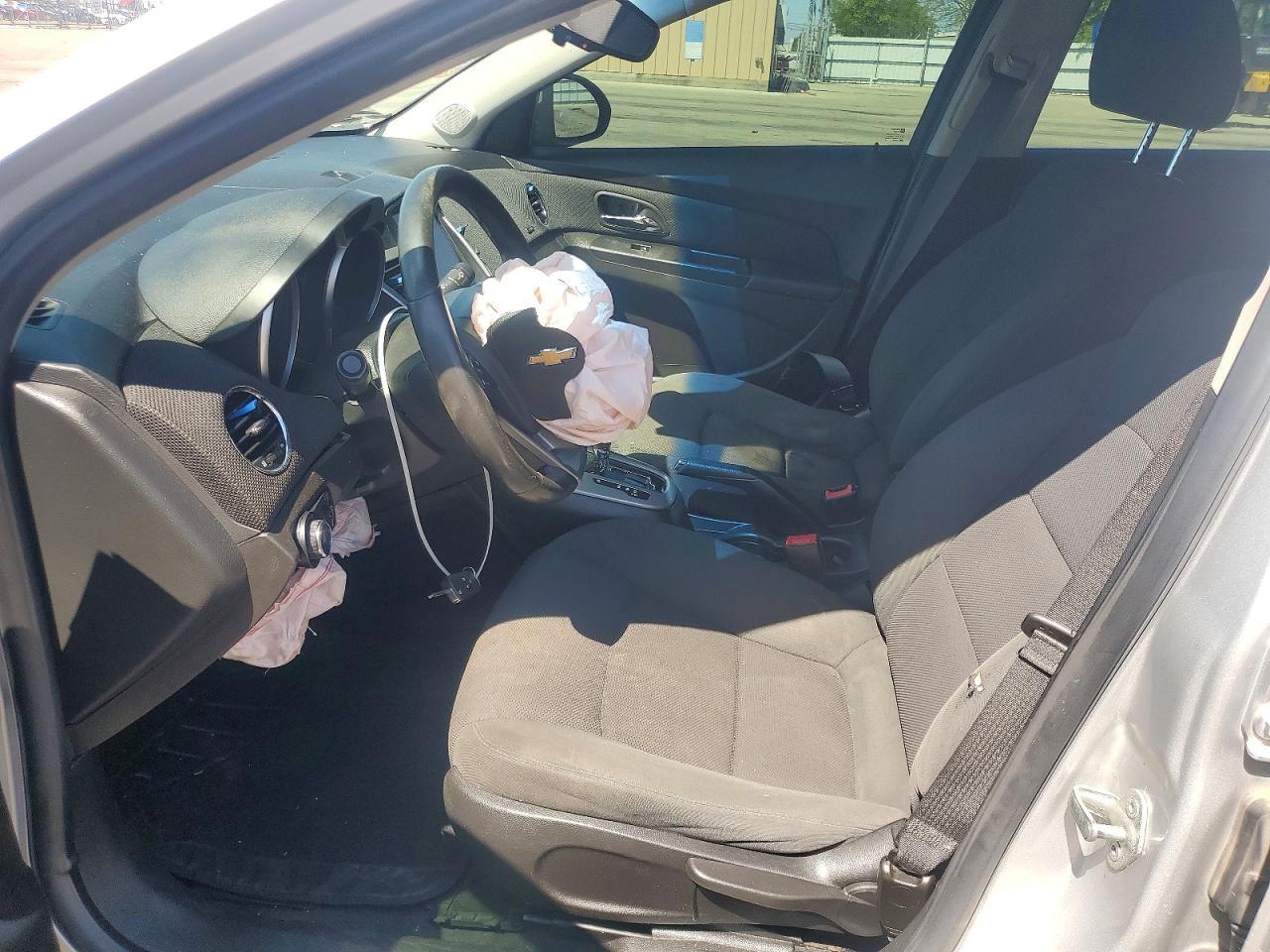 2012 Chevrolet Cruze Lt - Image 7