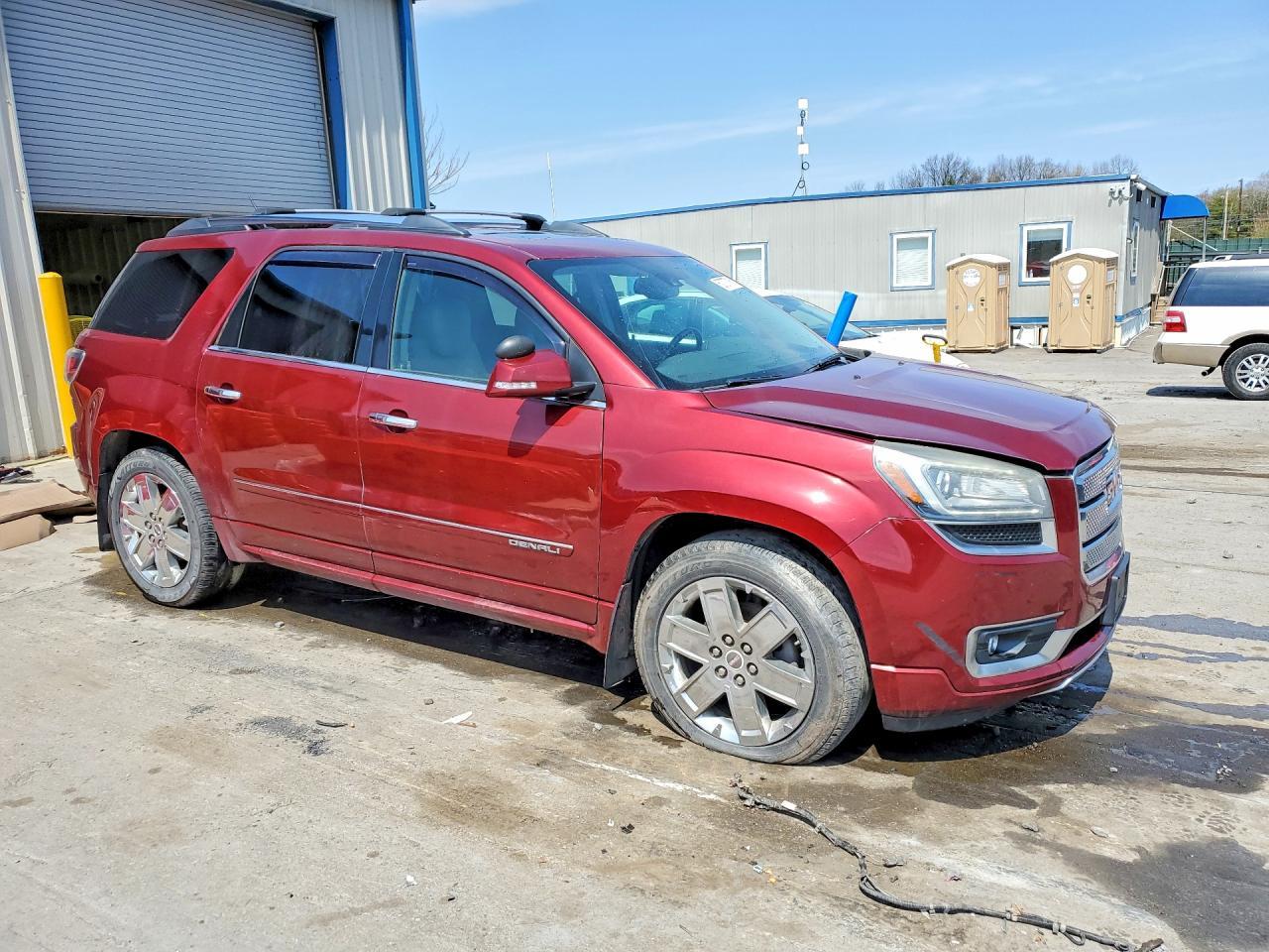 2015 GMC Acadia Denali - Image 4