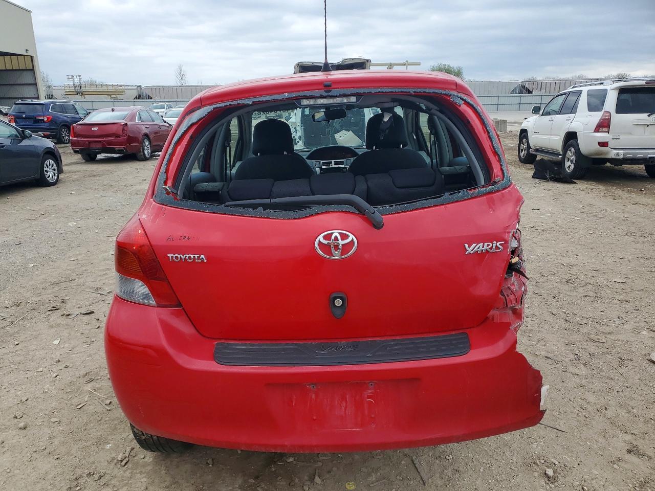 2010 Toyota Yaris Base - Image 6