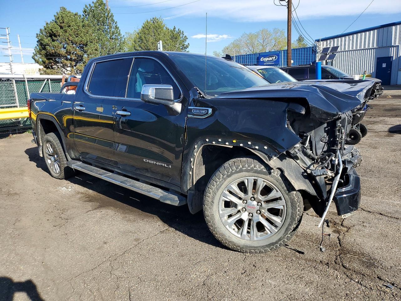 2023 GMC Sierra K1500 Denali - Image 4