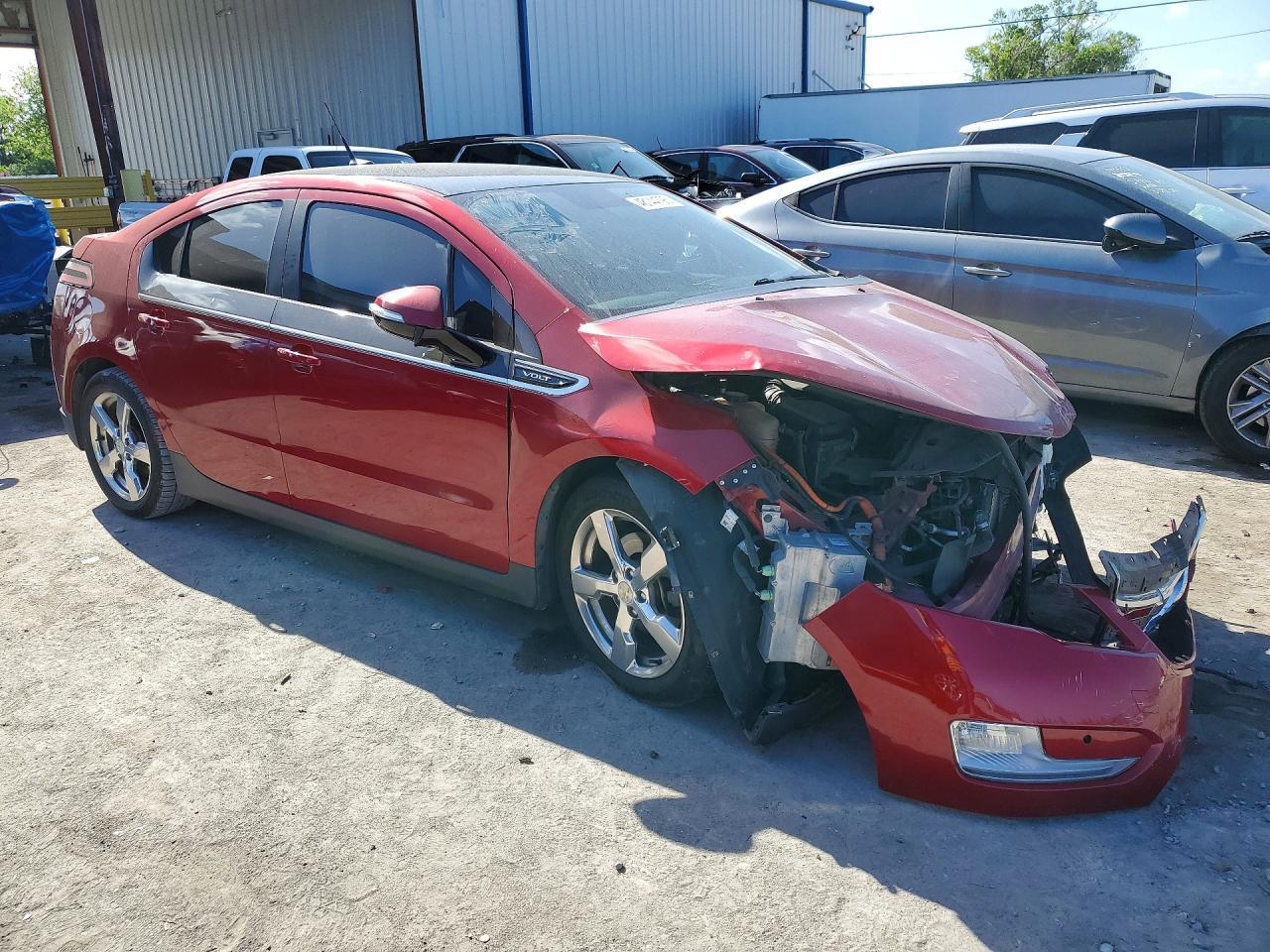 2011 Chevrolet Volt - Image 4