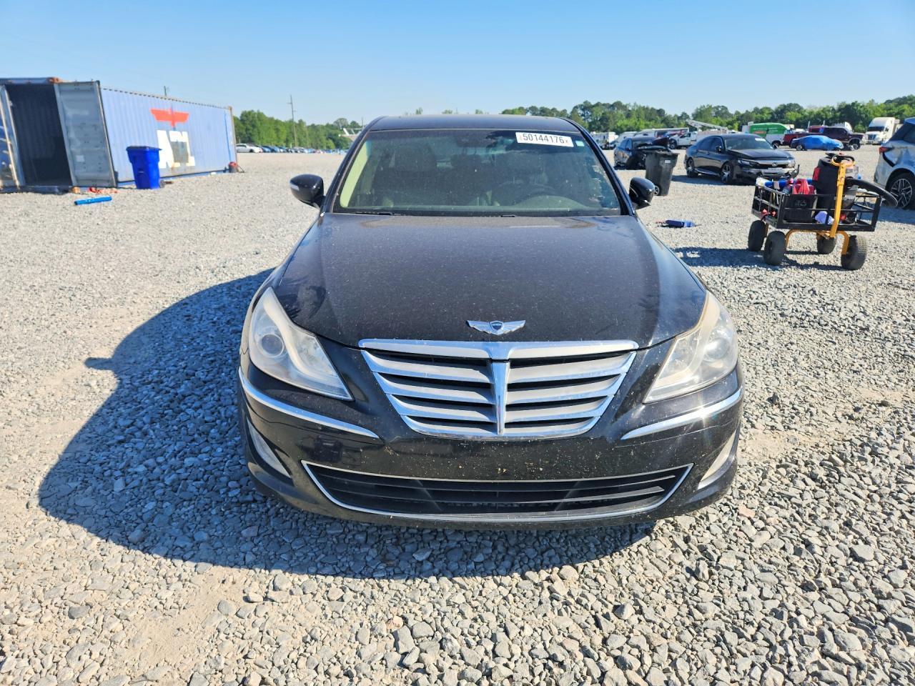 2012 Hyundai Genesis 3.8L - Фото 5