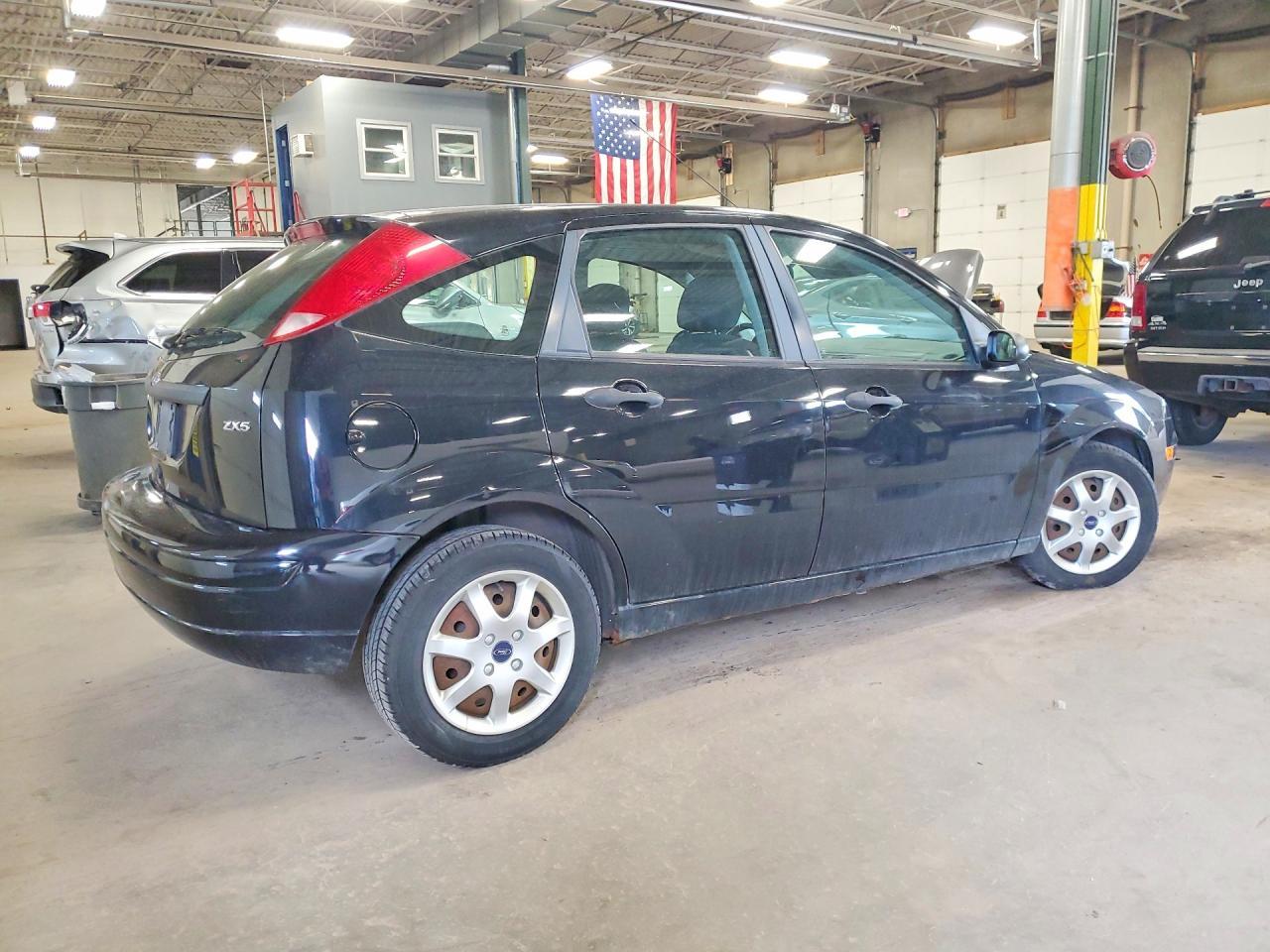2005 Ford Focus Zx5 - Фото 3